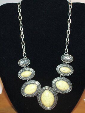 Faux Yellow Turquoise Western Style Bib Necklace 18 Inch Silver Tone Chain